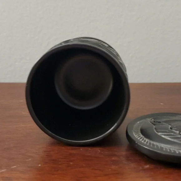 BOMA Native Canada Carved Lidded Box/Bowl - Picture 5 of 8